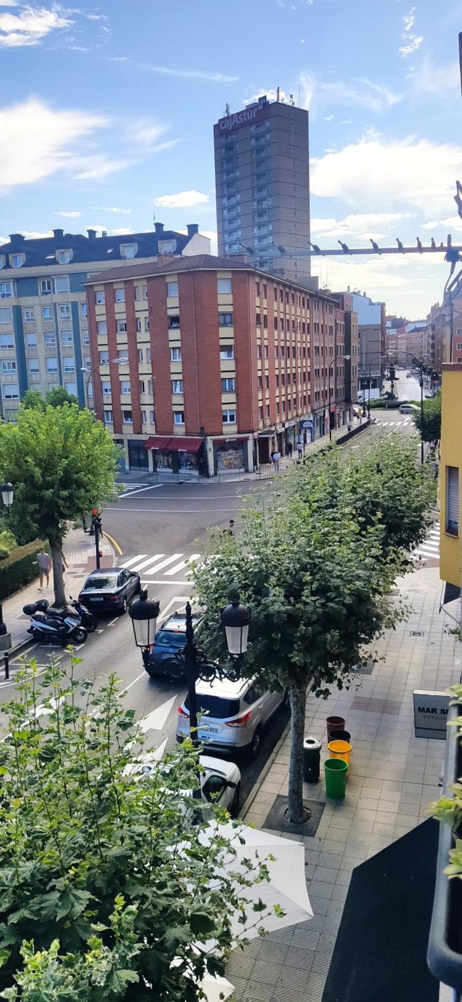 Alojamiento Oviedo 3 Con Parking Exterior foto