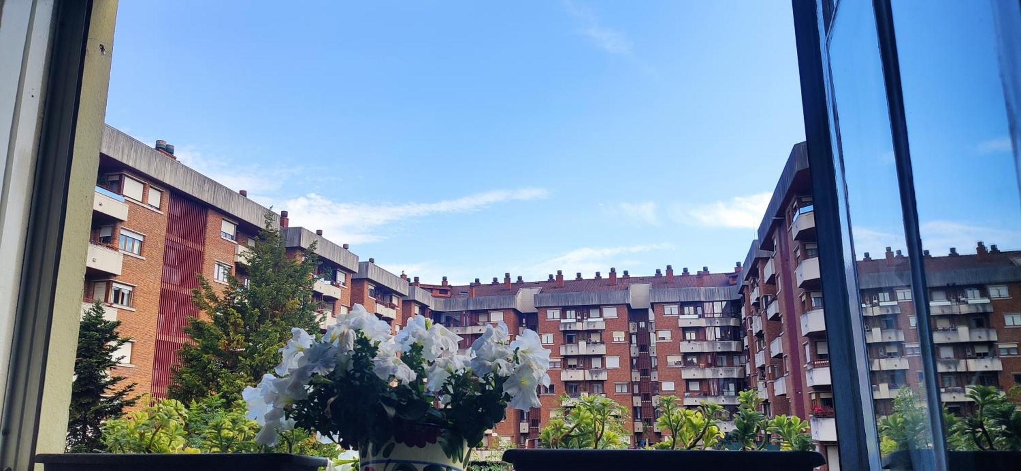 Alojamiento Oviedo 3 Con Parking Exterior foto